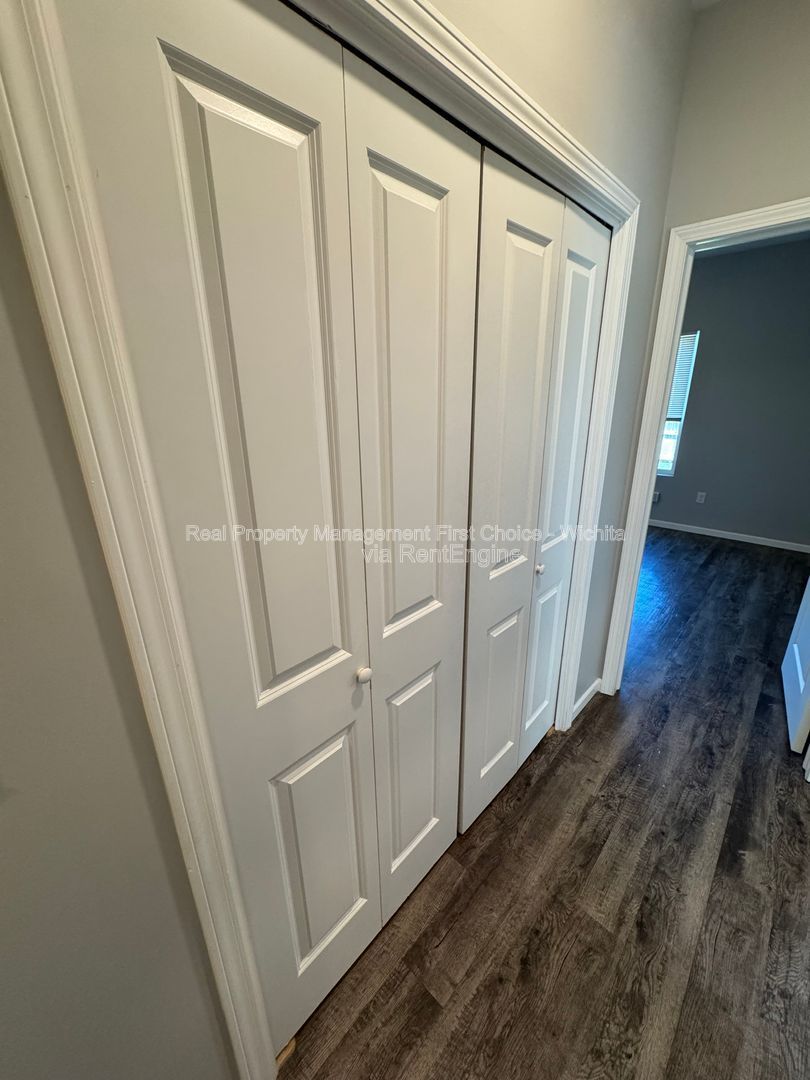 Gallery Image 17