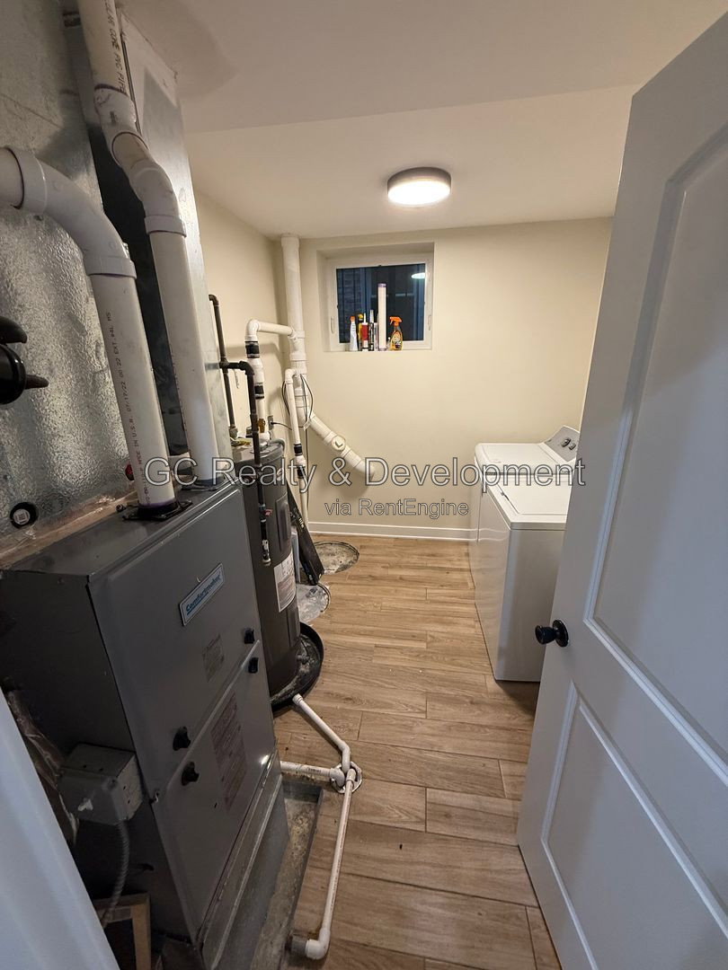 Gallery Image 9