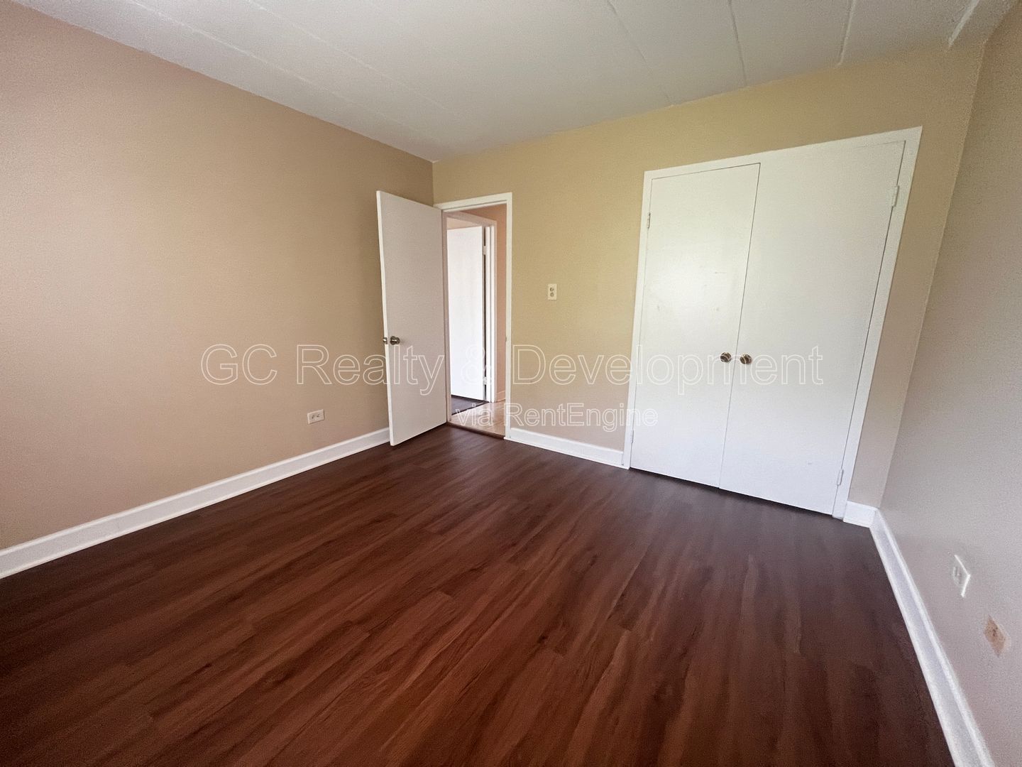 Gallery Image 14
