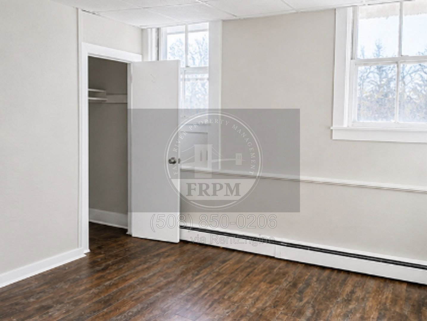 Gallery Image 0