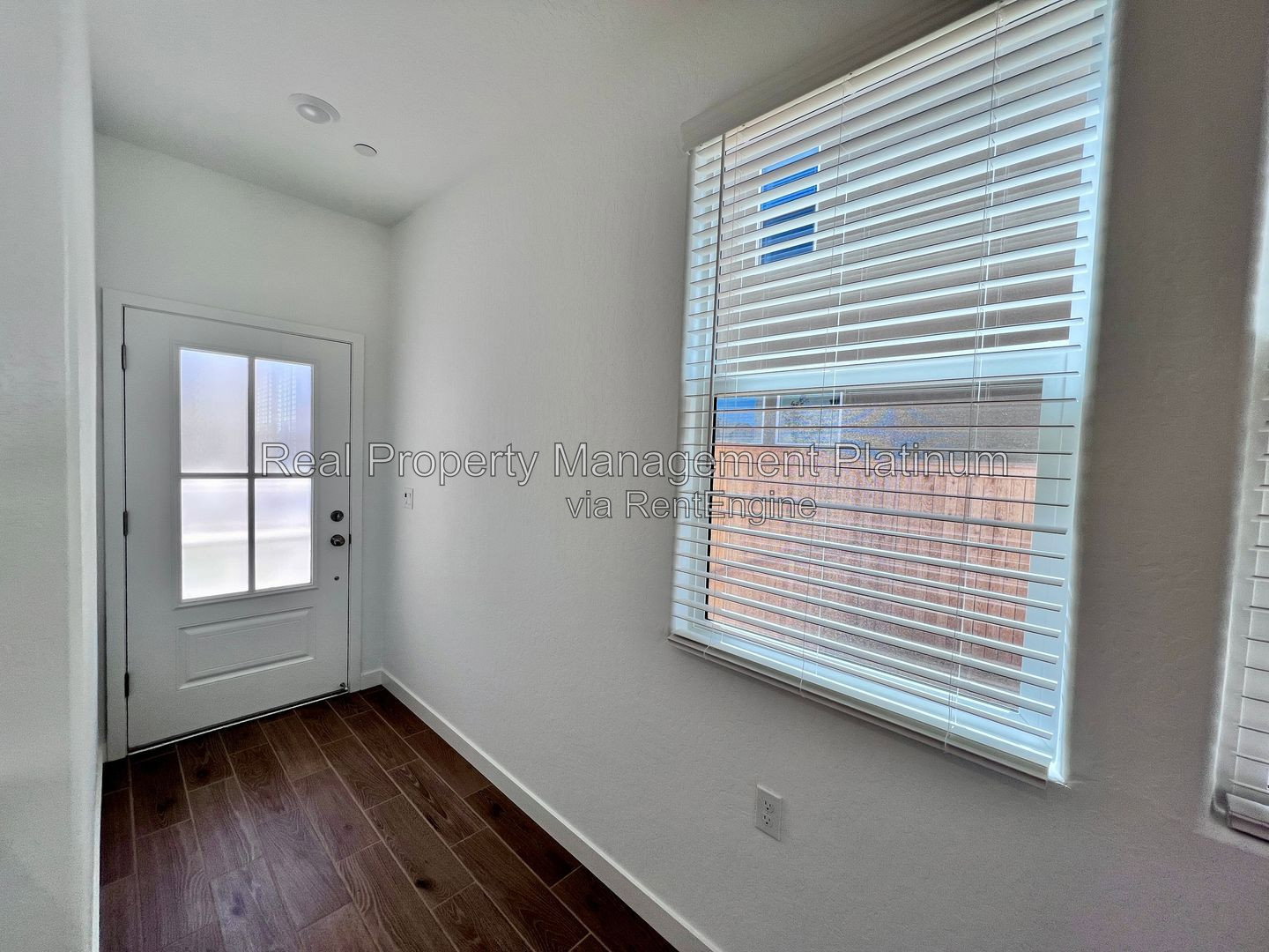 Gallery Image 25