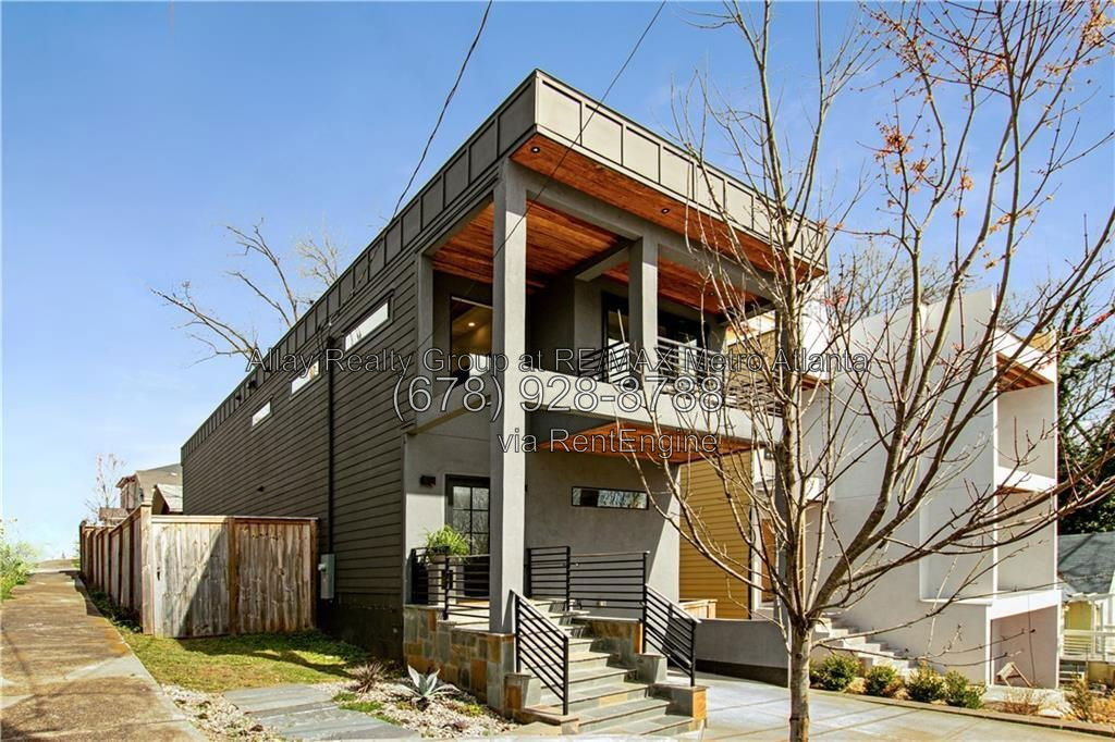 491 Dunbar Street Southwest - photo 1 of 32