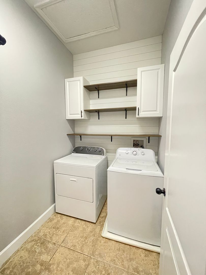 Gallery Image 18