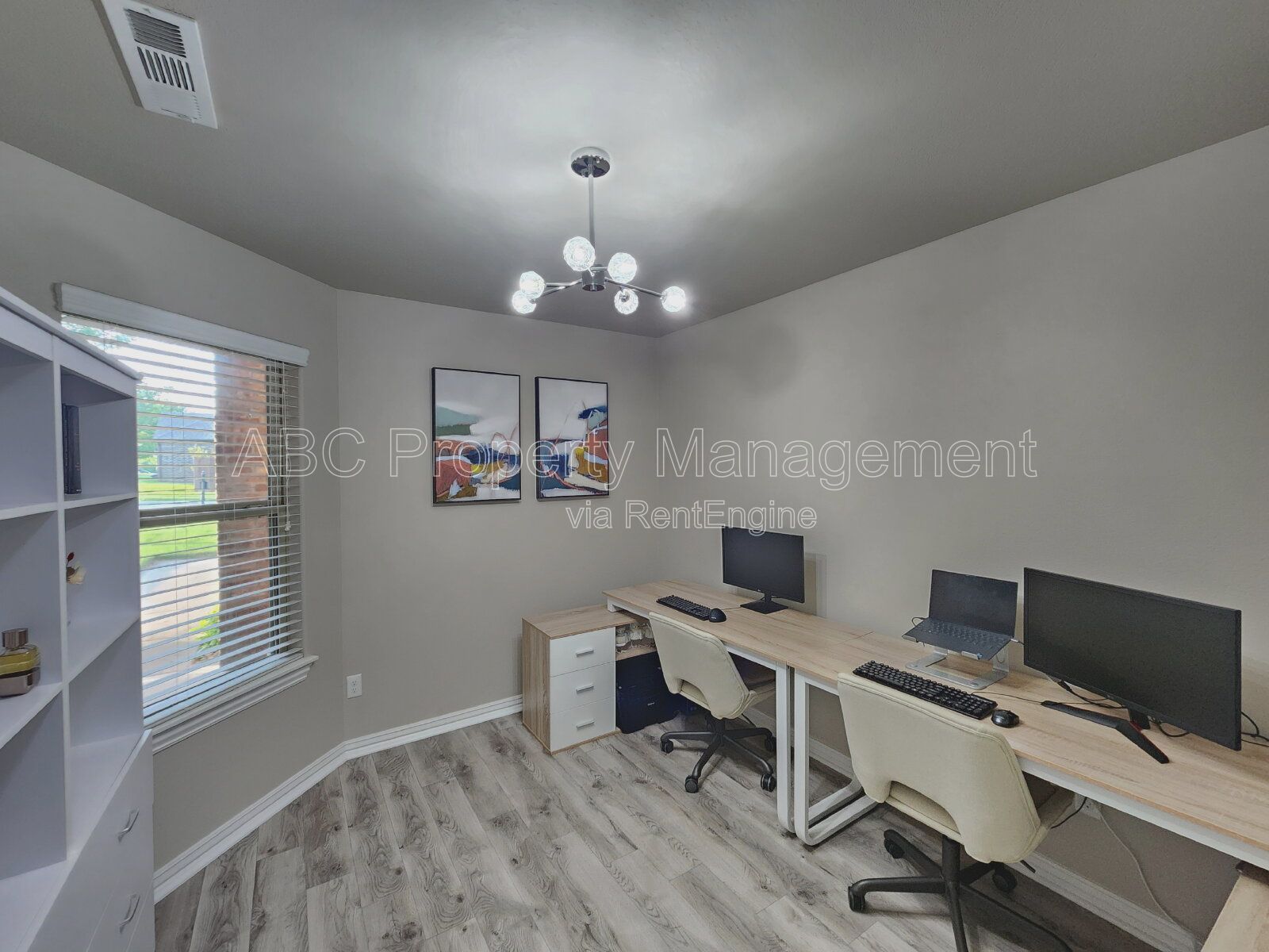 Gallery Image 15