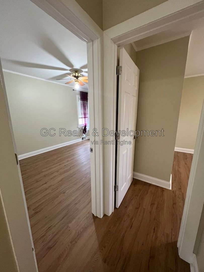 Gallery Image 6