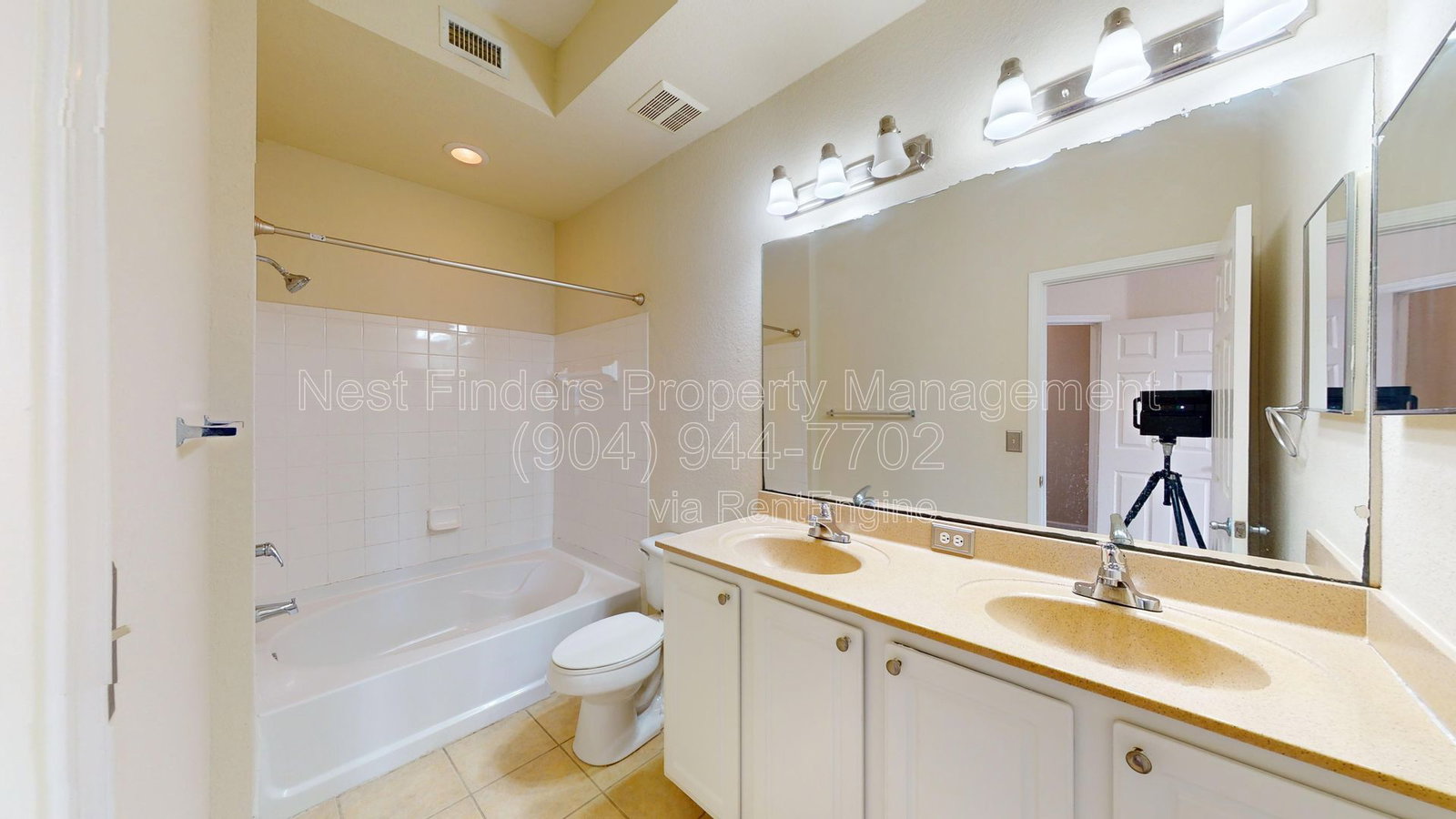 Gallery Image 18