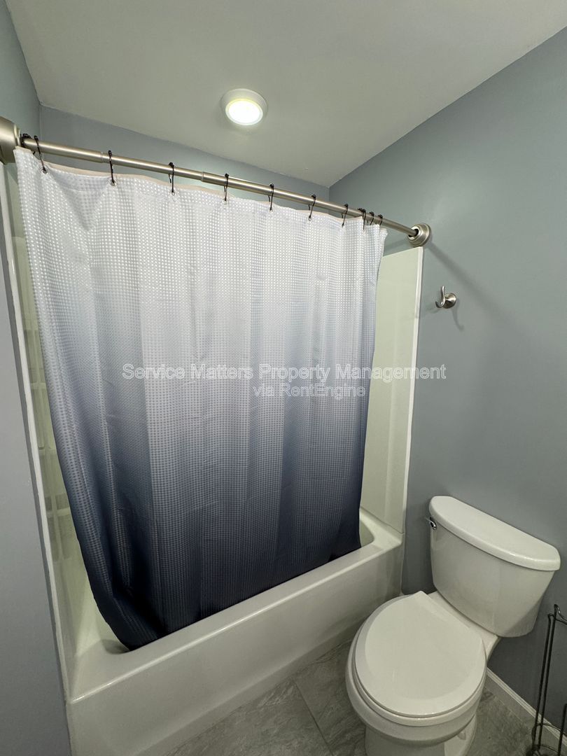 Gallery Image 13