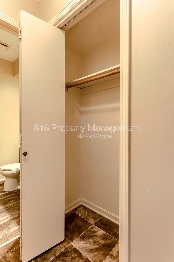 Gallery Image 15