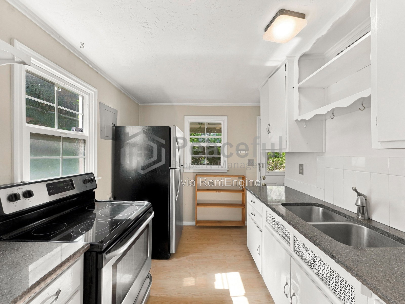 Gallery Image 0