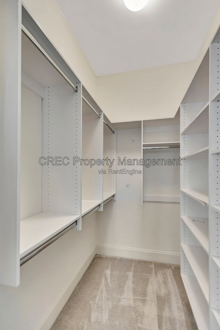 Gallery Image 21
