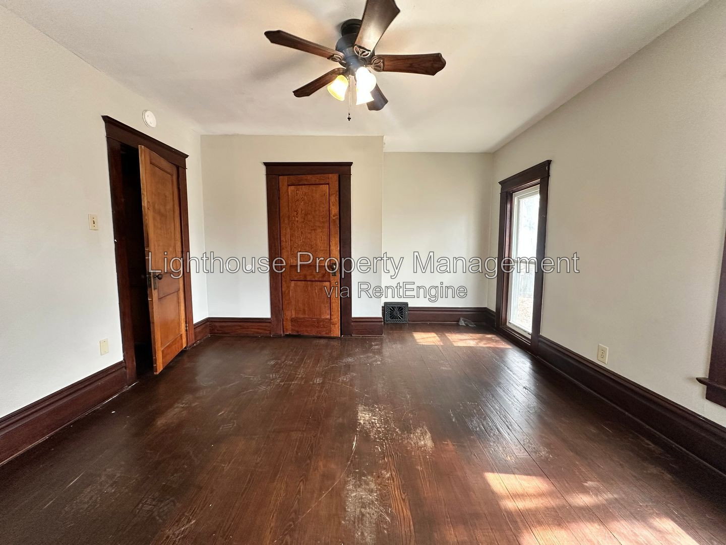 Gallery Image 15