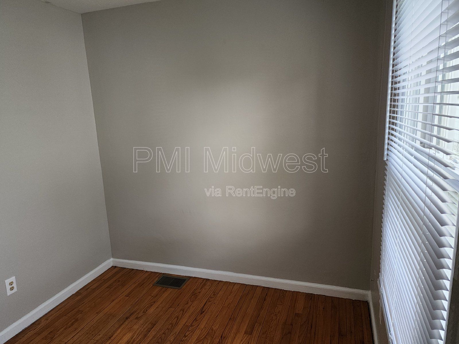 Gallery Image 19