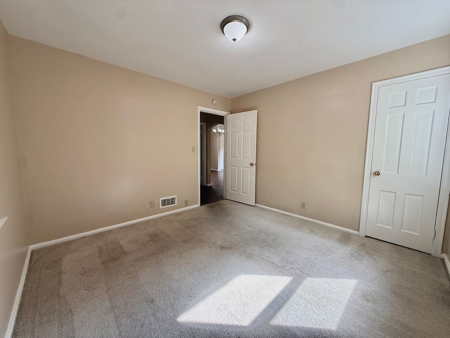 Gallery Image 18