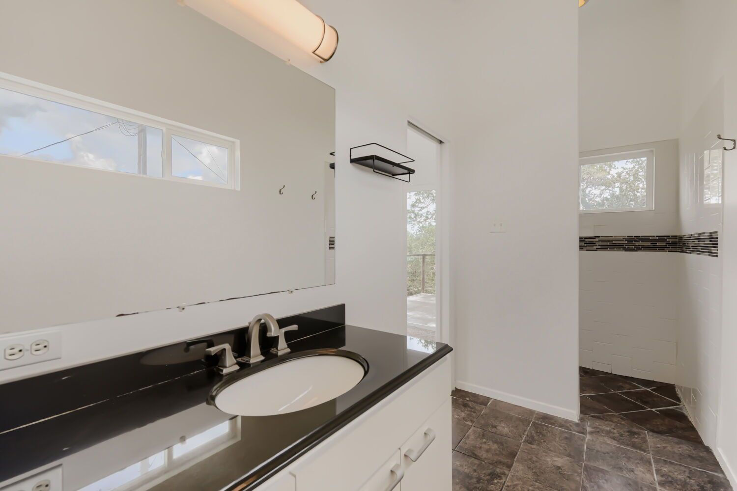 Gallery Image 19