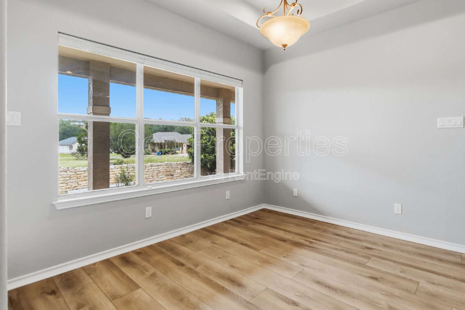 Gallery Image 19