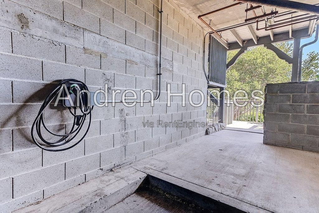 Gallery Image 48