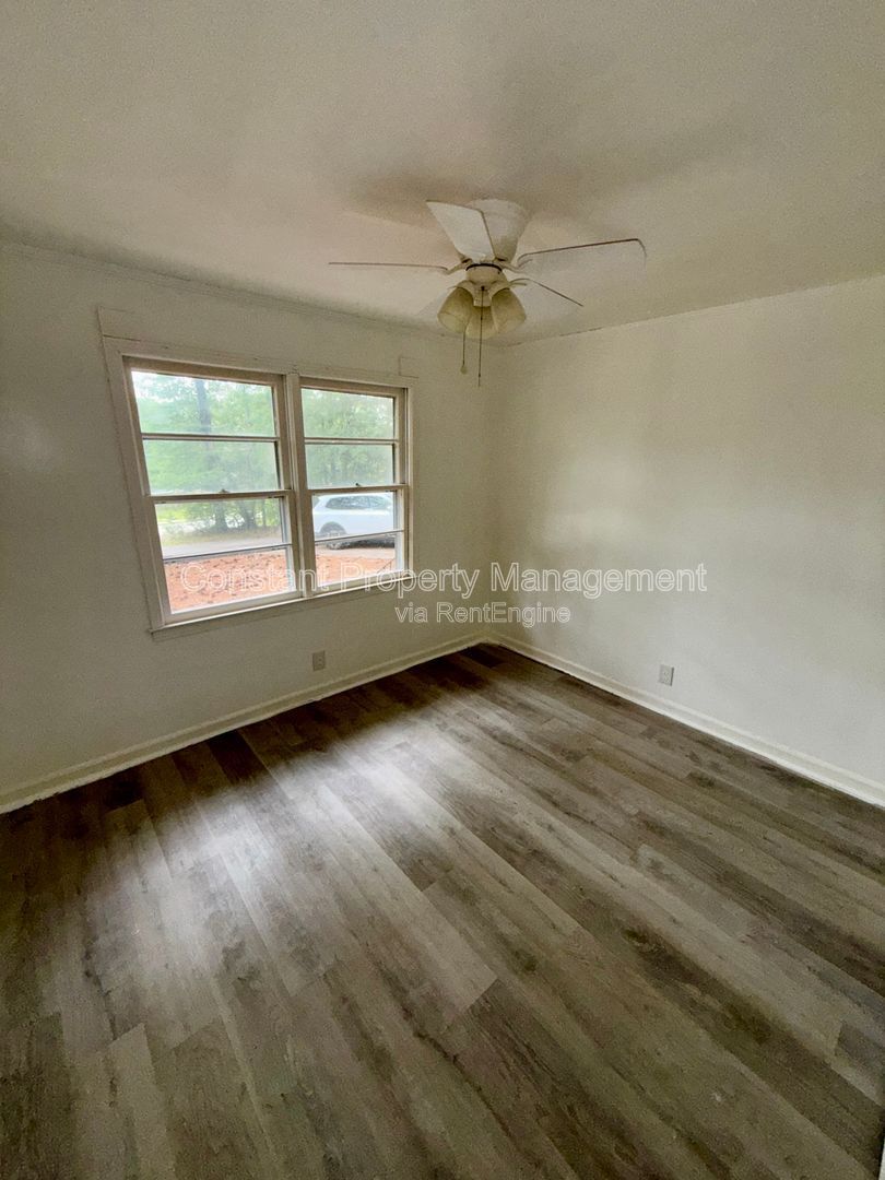 Gallery Image 17