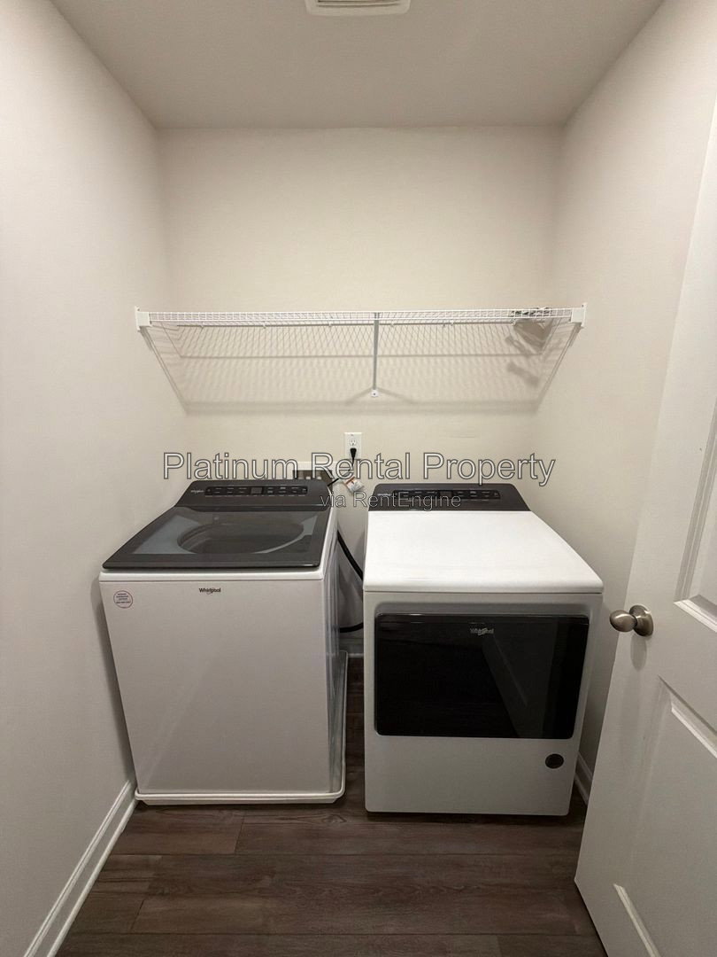 Gallery Image 25