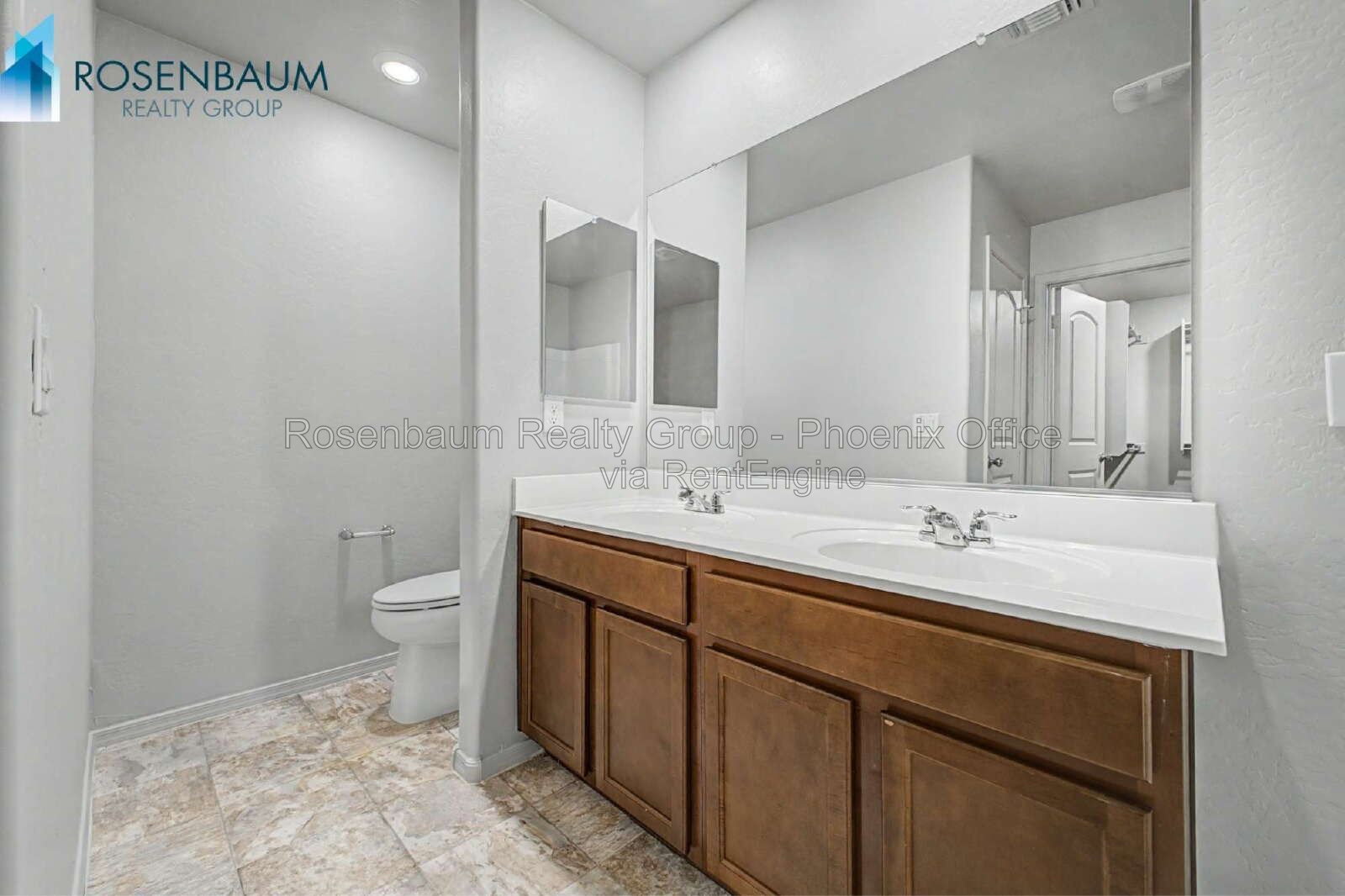Gallery Image 22