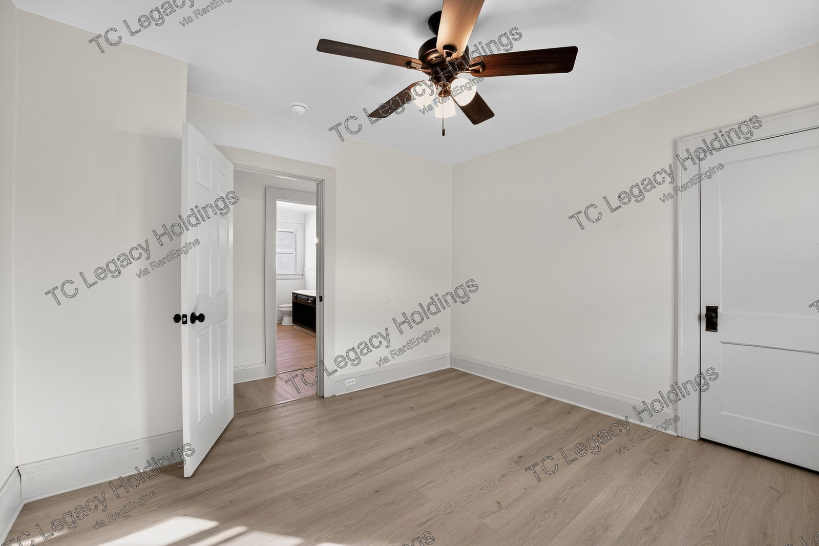 Gallery Image 25