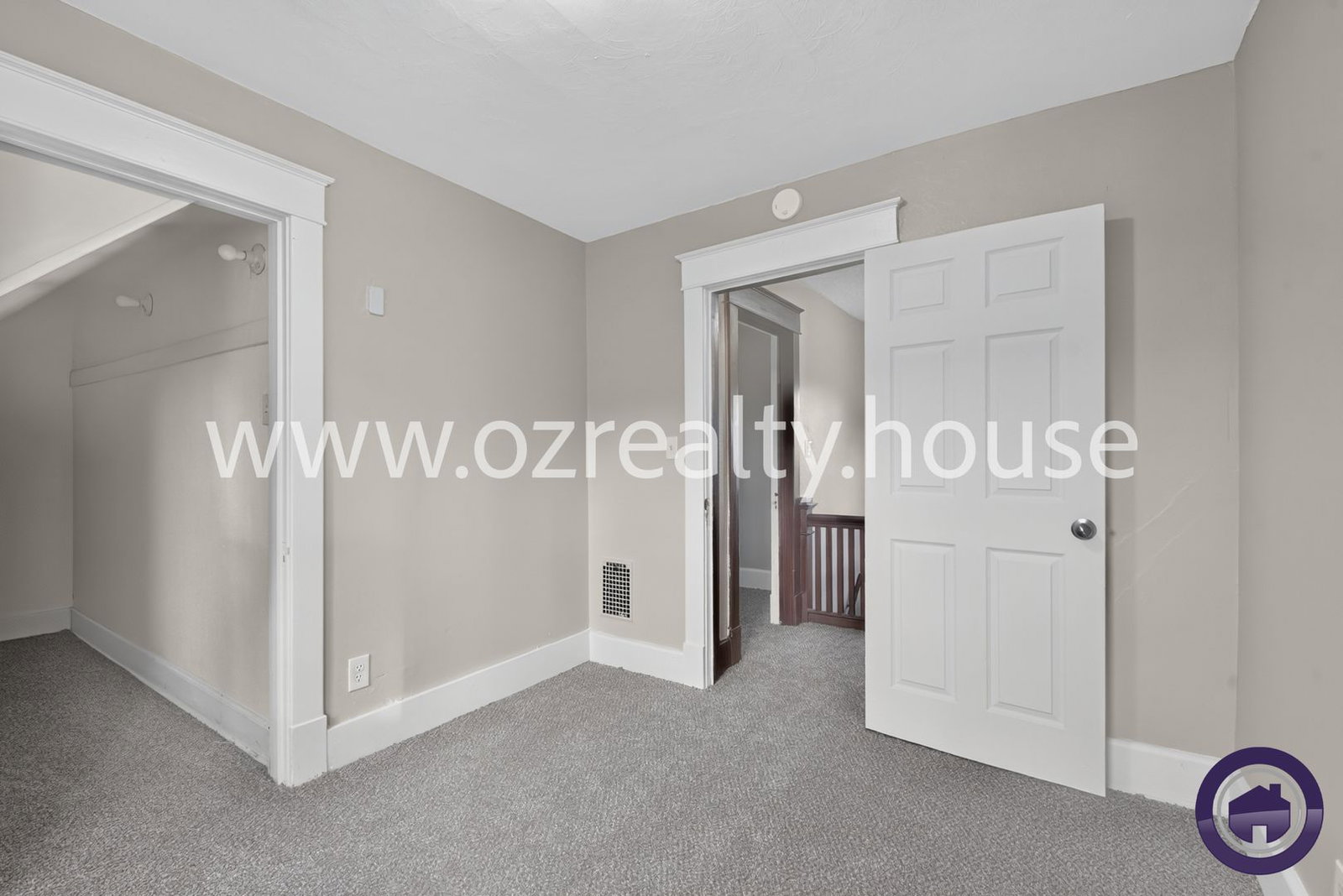 Gallery Image 19