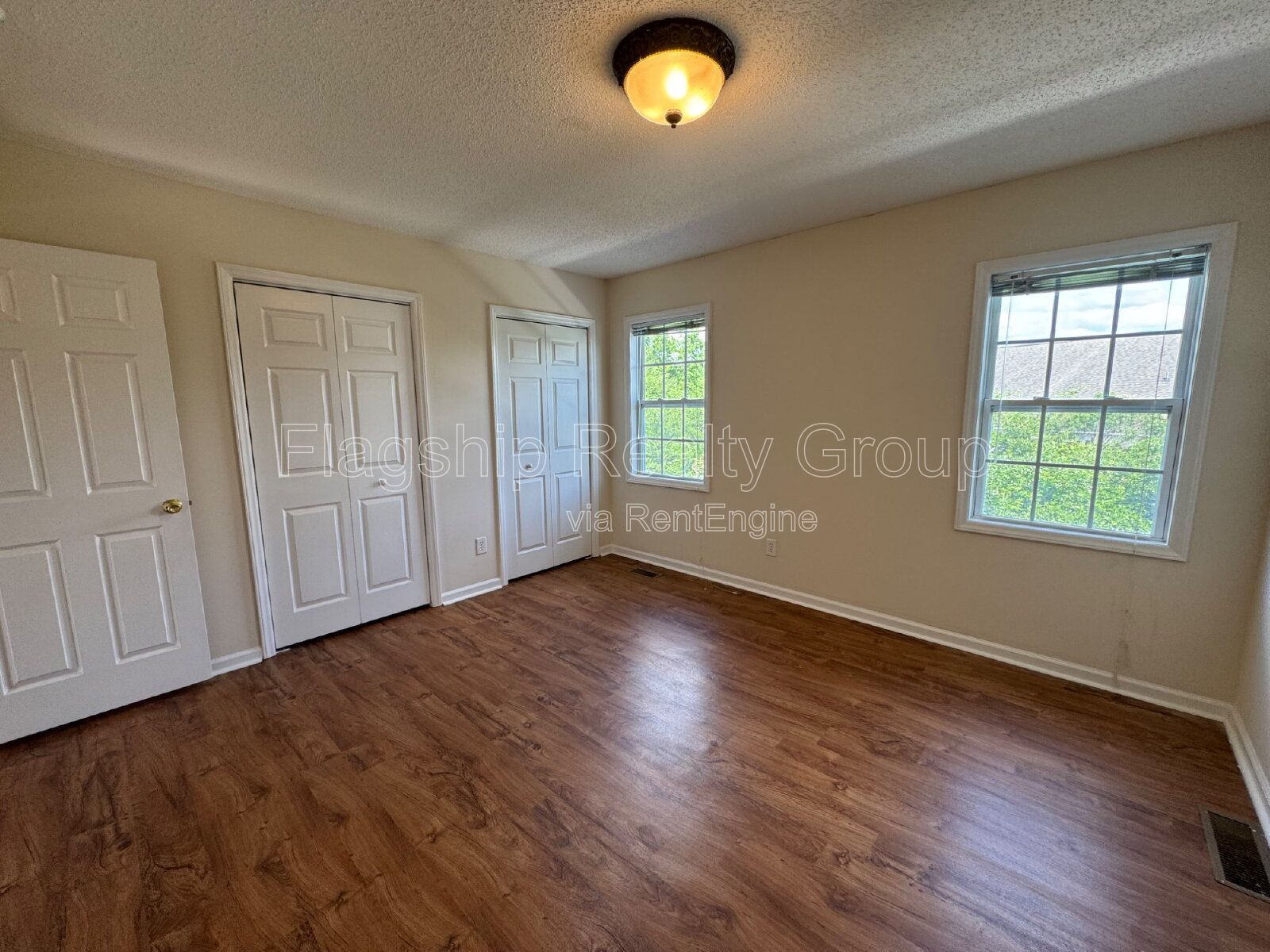 Gallery Image 20