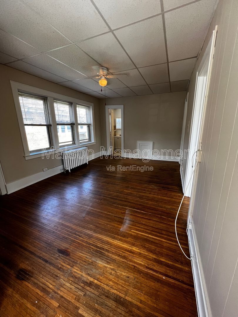 Gallery Image 6