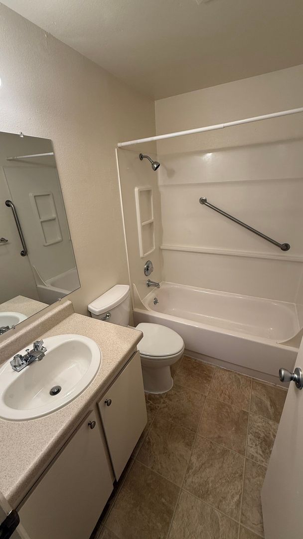 Gallery Image 9