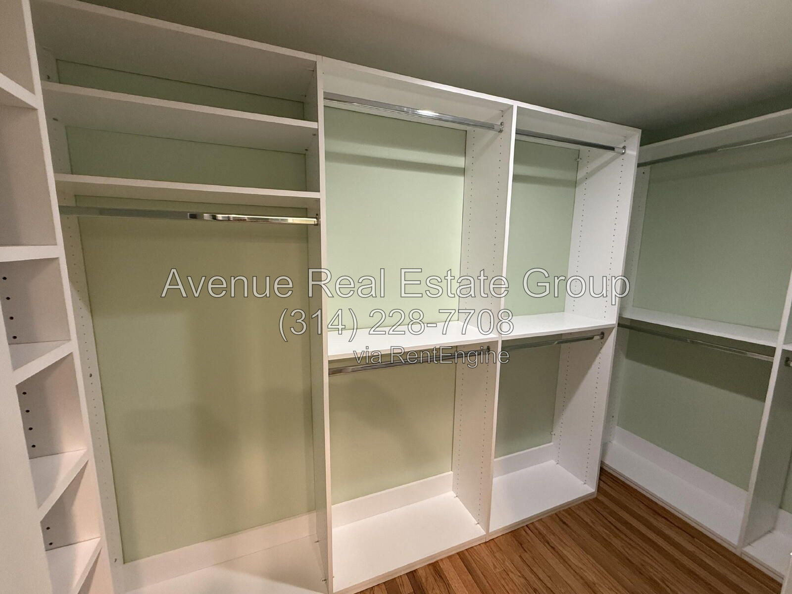 Gallery Image 13