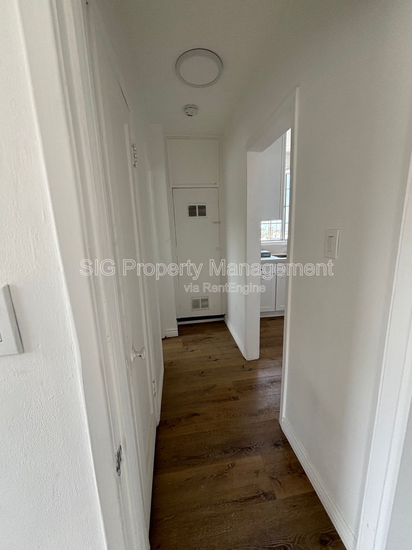 Gallery Image 10