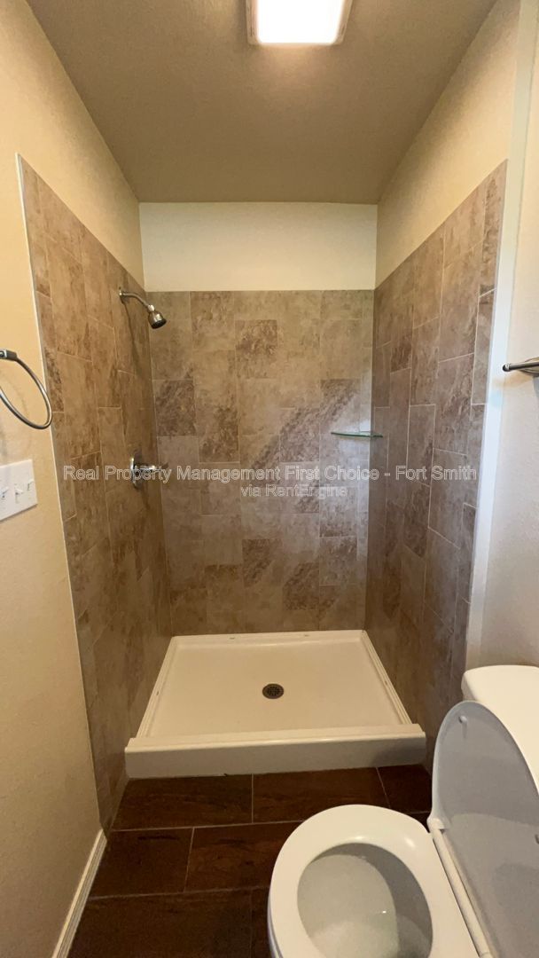 Gallery Image 18