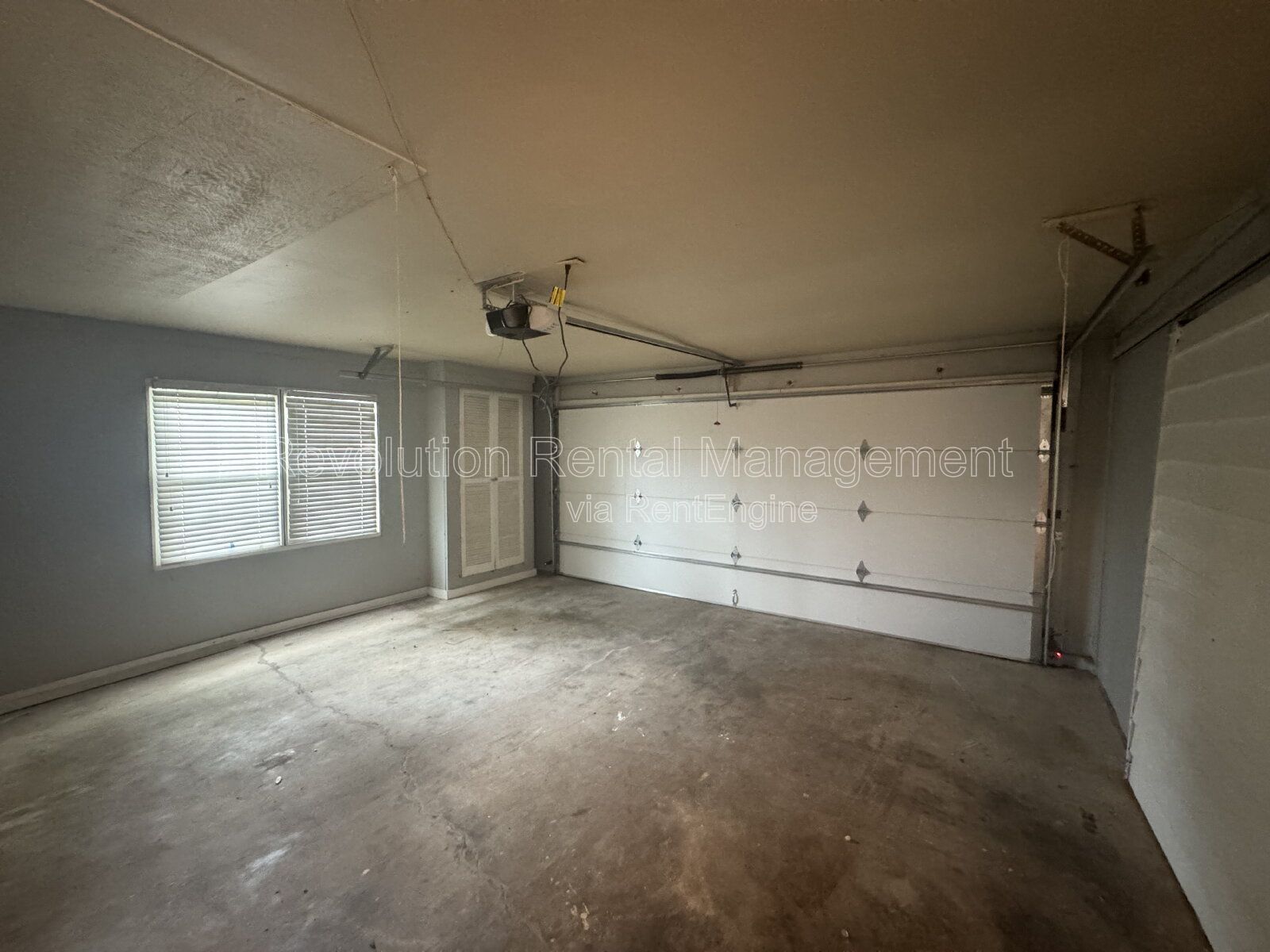 Gallery Image 18