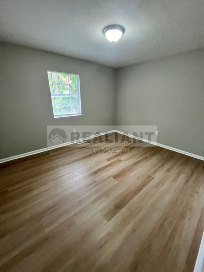 Gallery Image 9