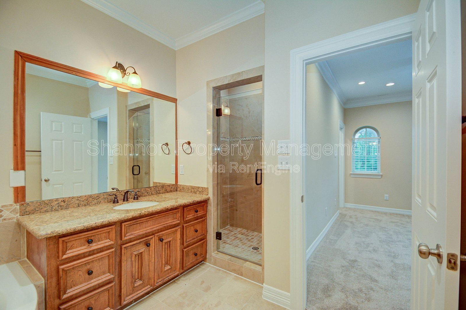 Gallery Image 18