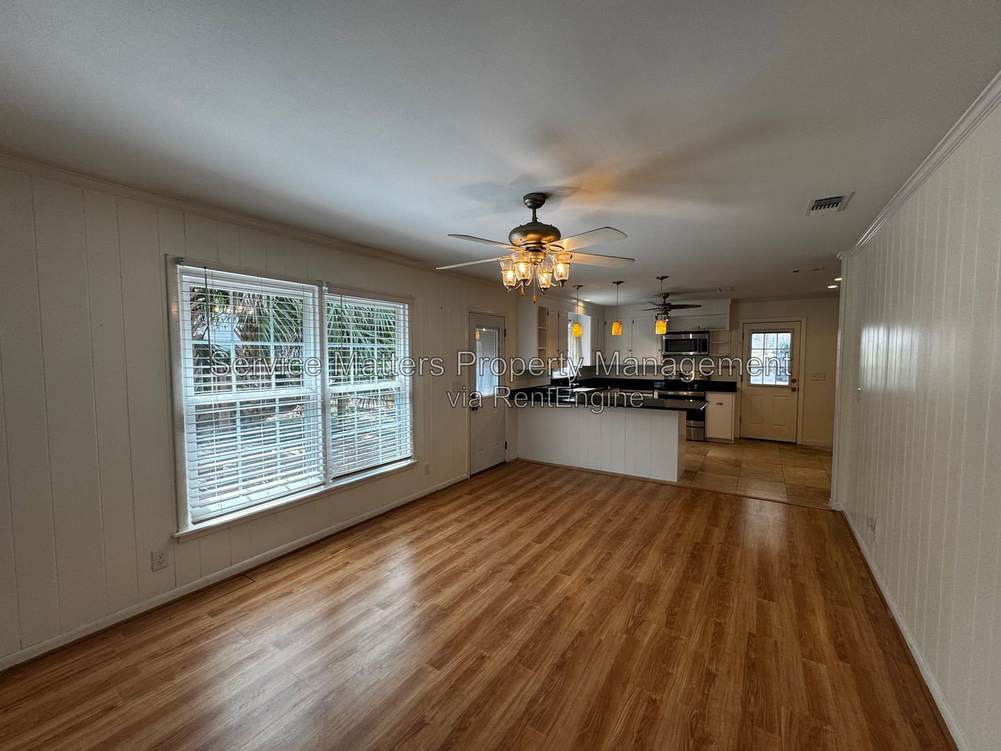 Gallery Image 13