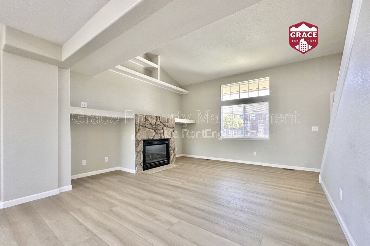 Gallery Image 0