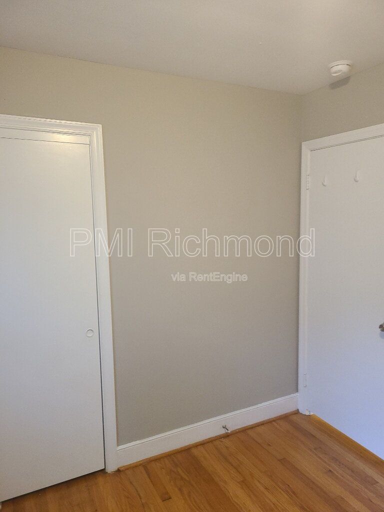 Gallery Image 22