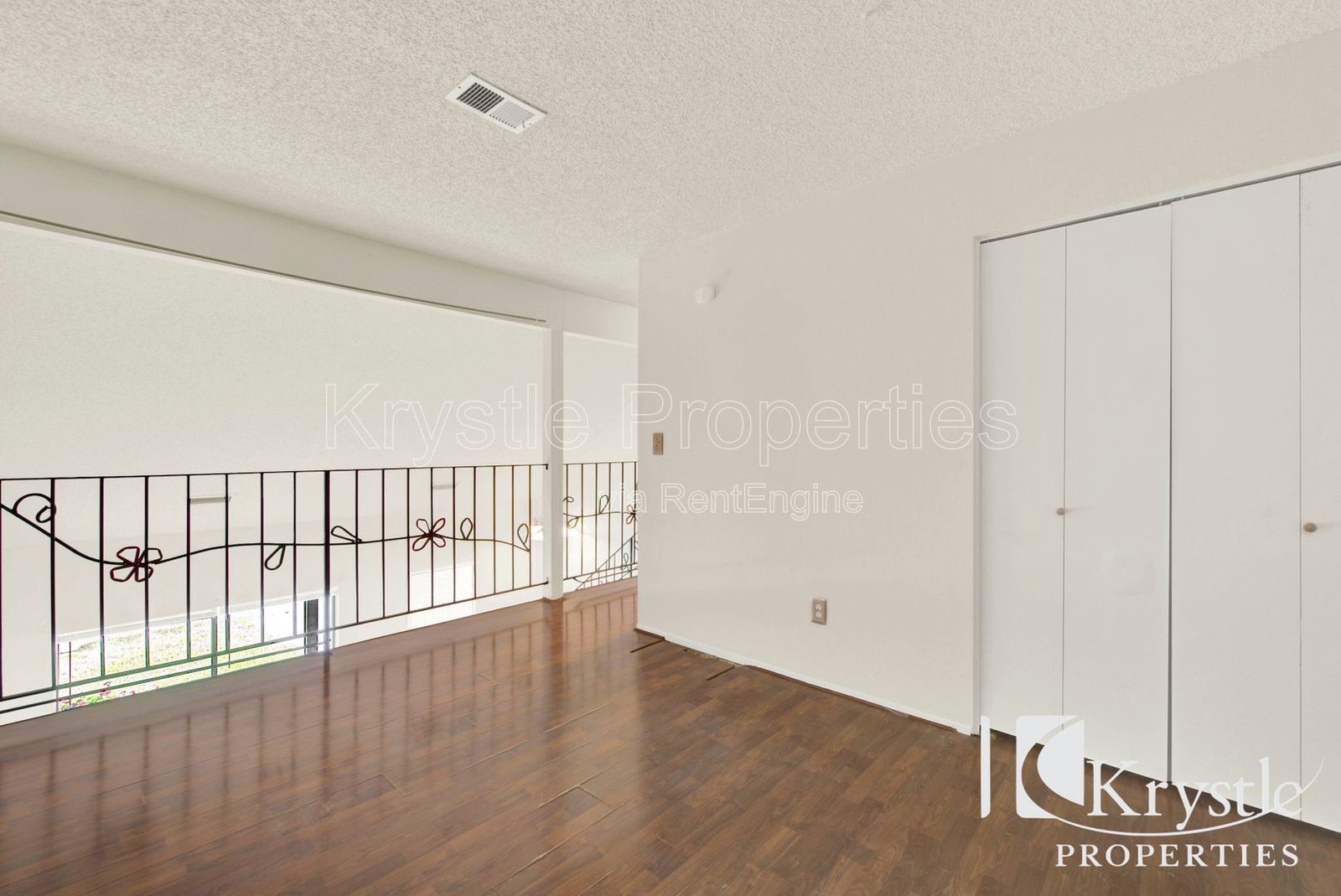Gallery Image 16