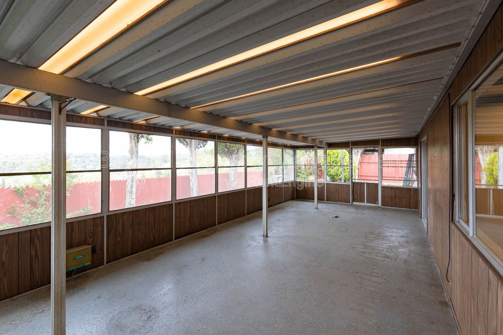 Gallery Image 19
