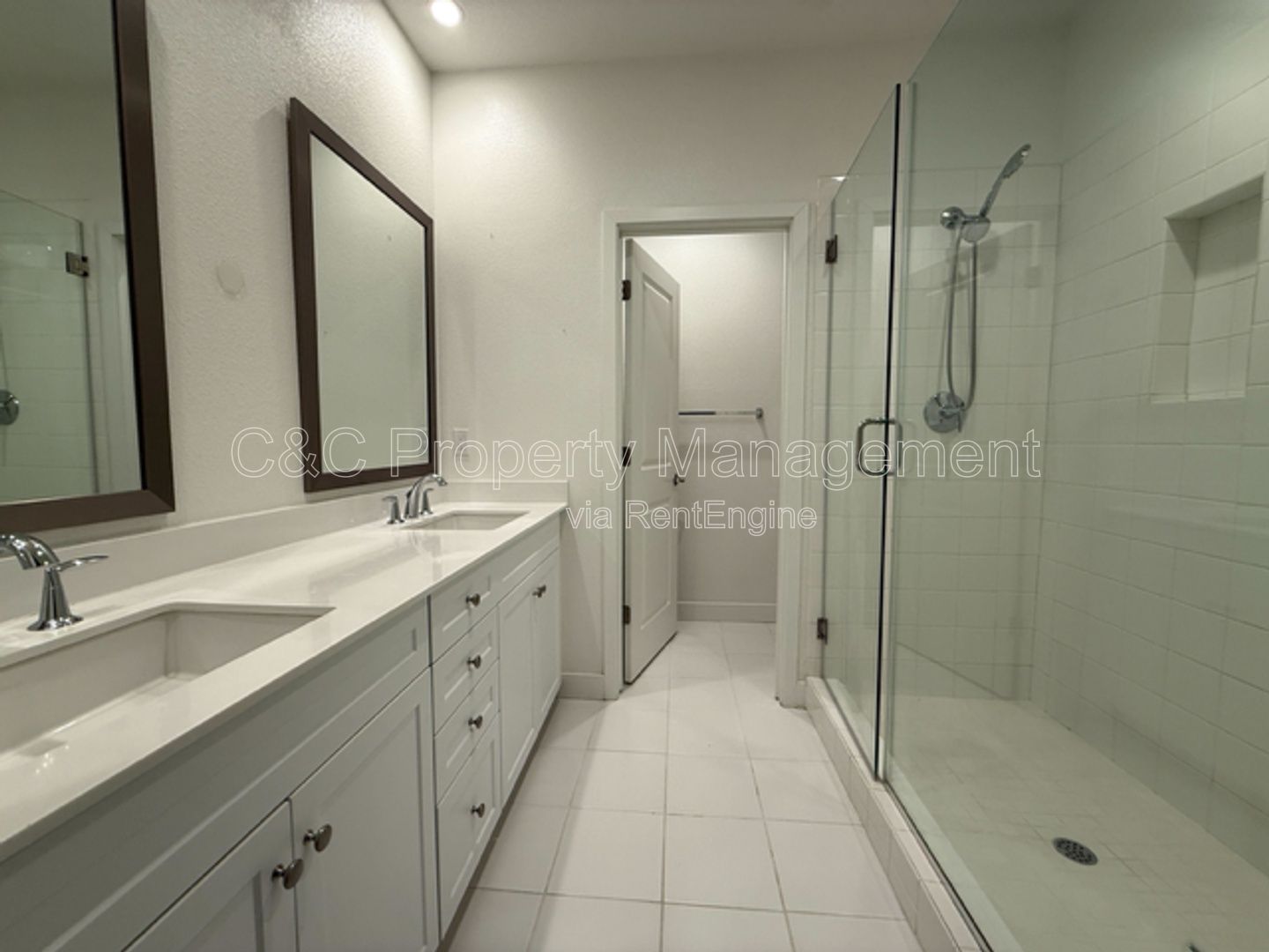 Gallery Image 22