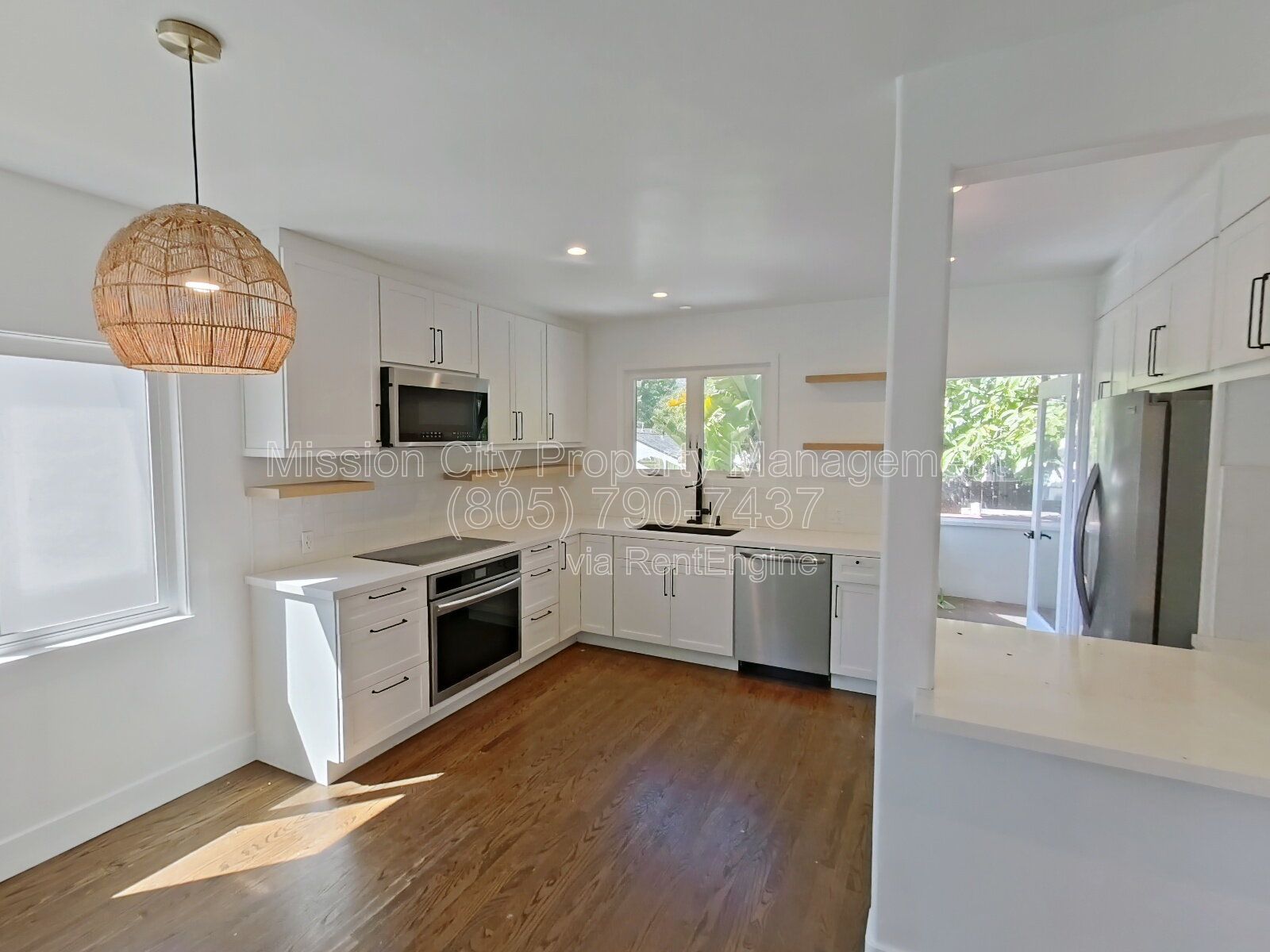 Gallery Image 0