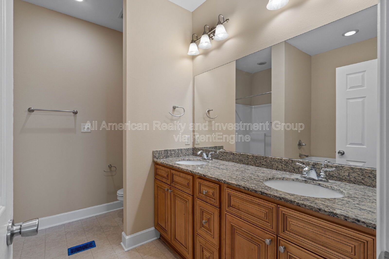 Gallery Image 16