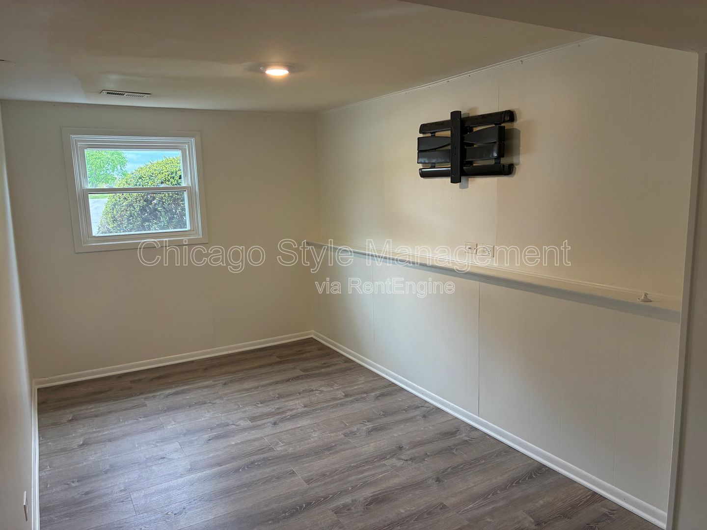 Gallery Image 16