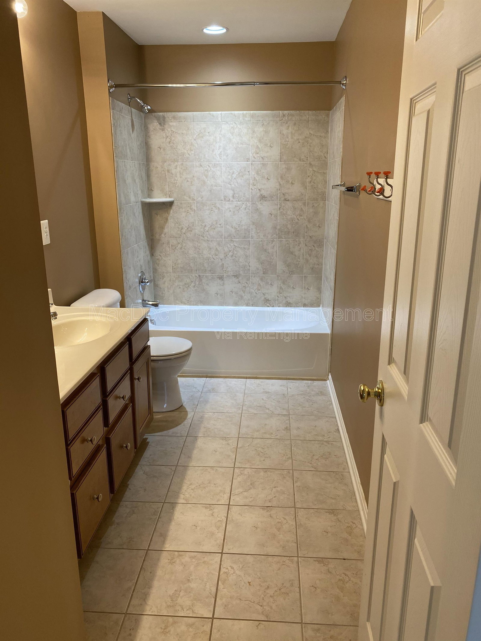 Gallery Image 32