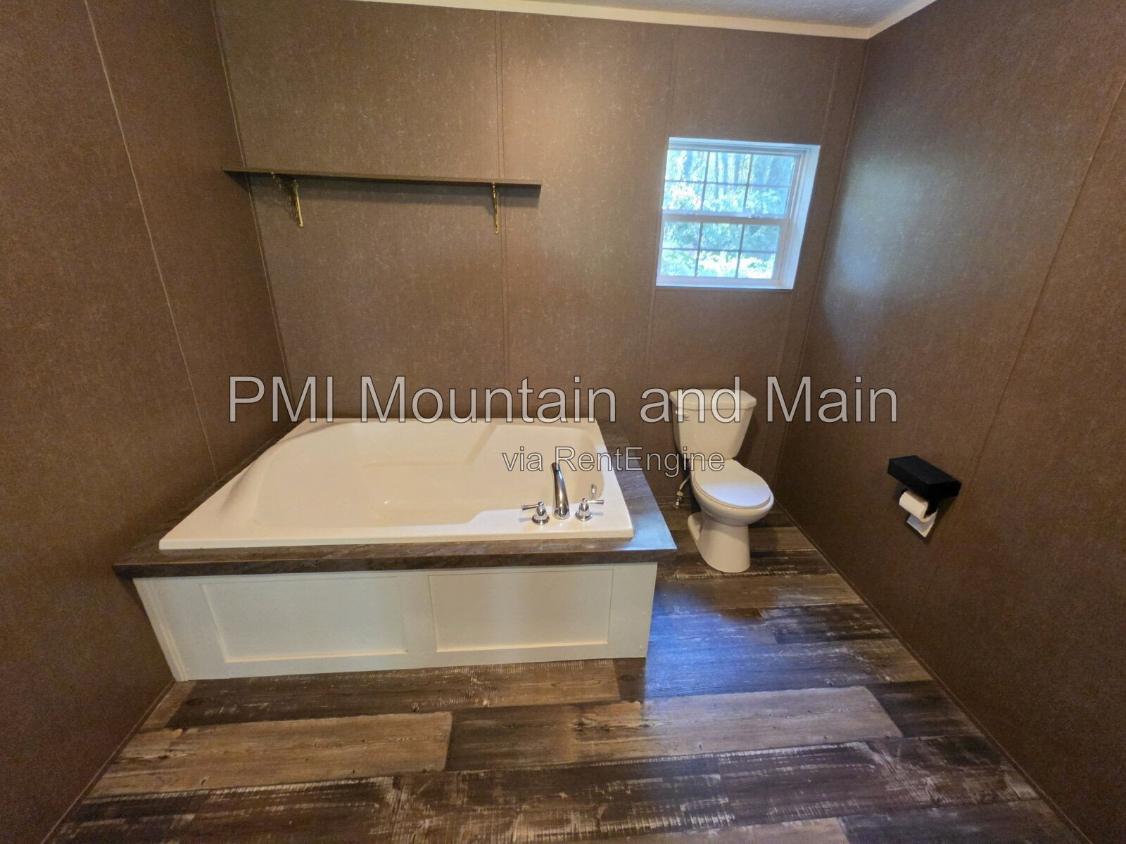 Gallery Image 17