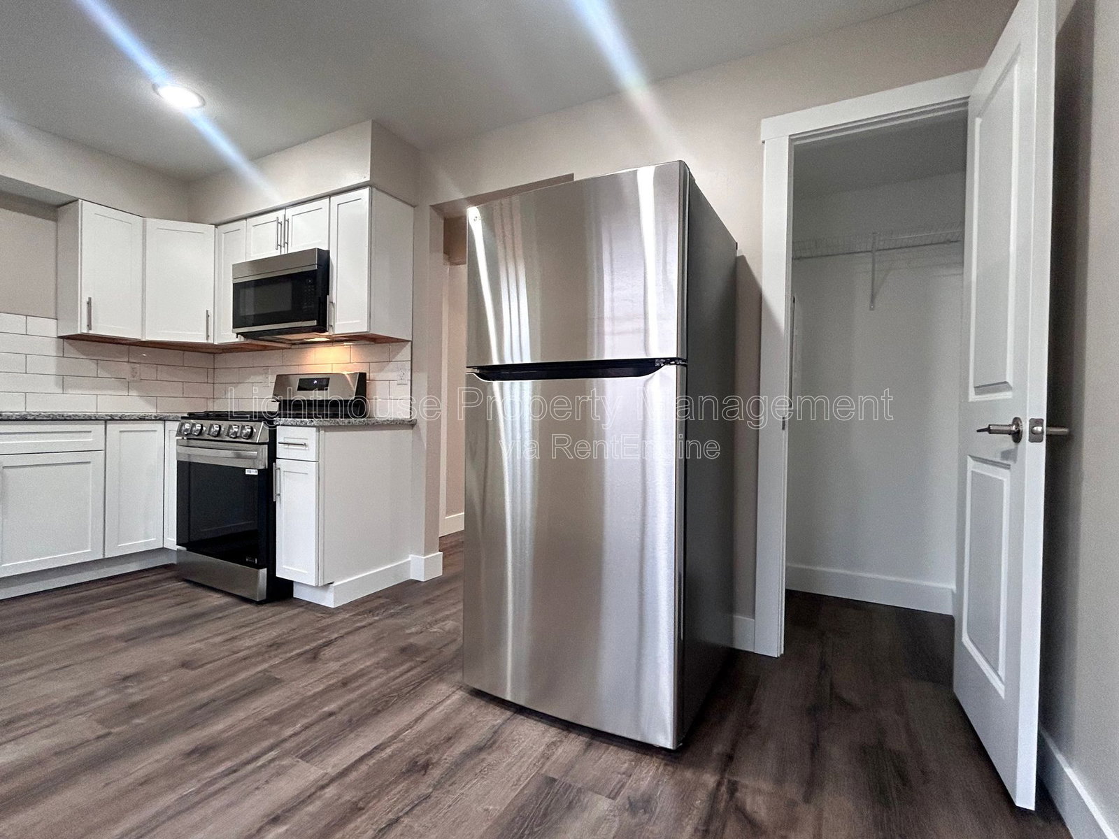 Gallery Image 17