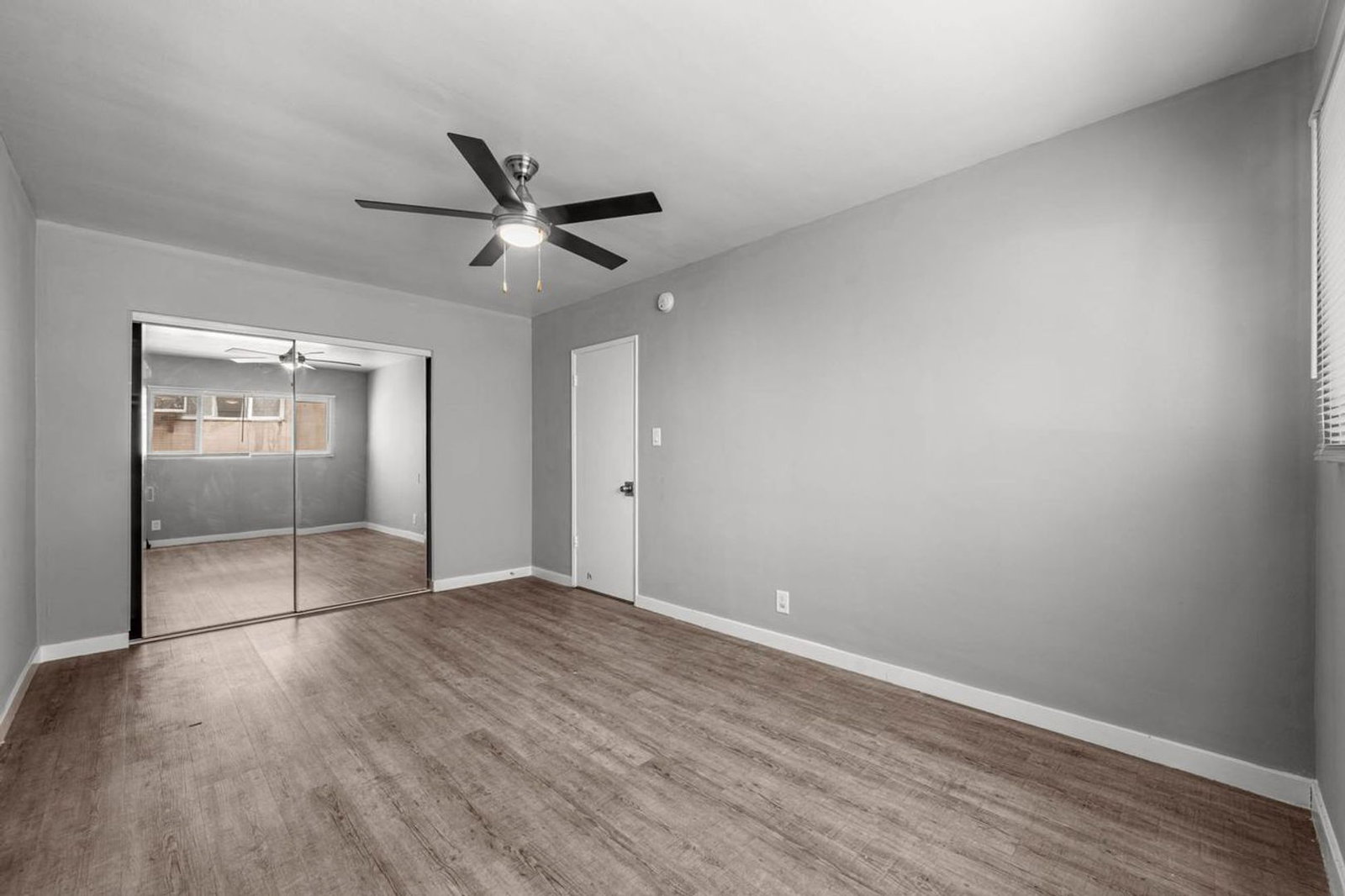 Gallery Image 18