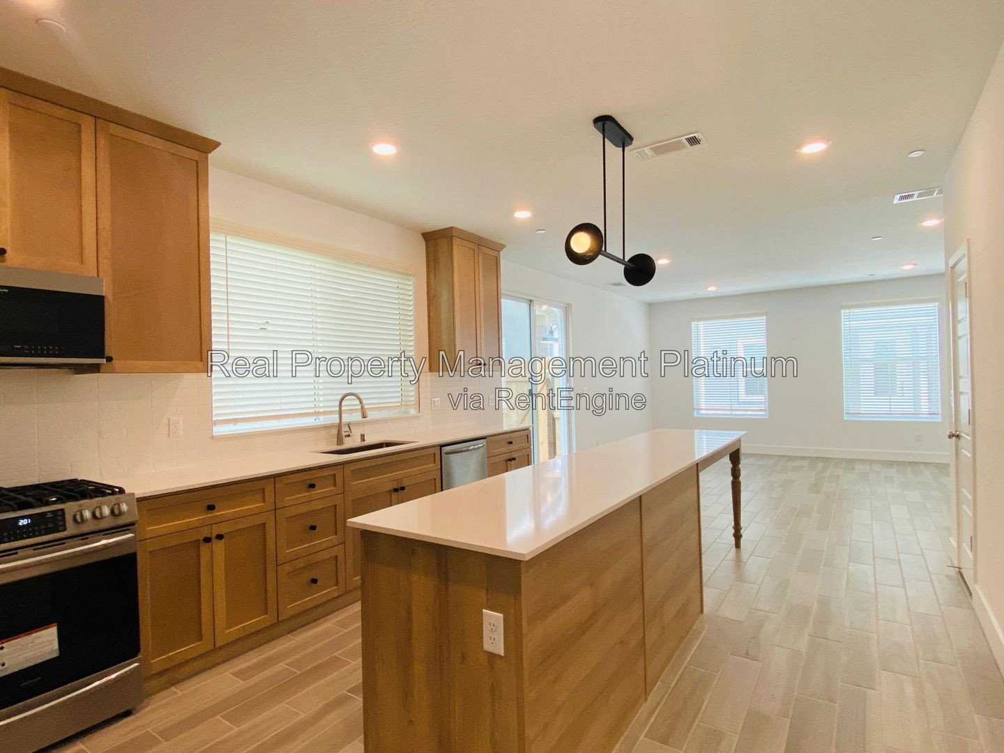 Gallery Image 16
