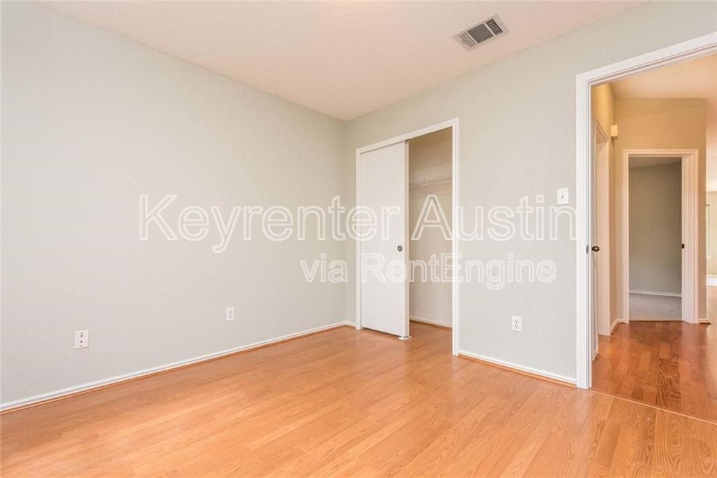Gallery Image 25