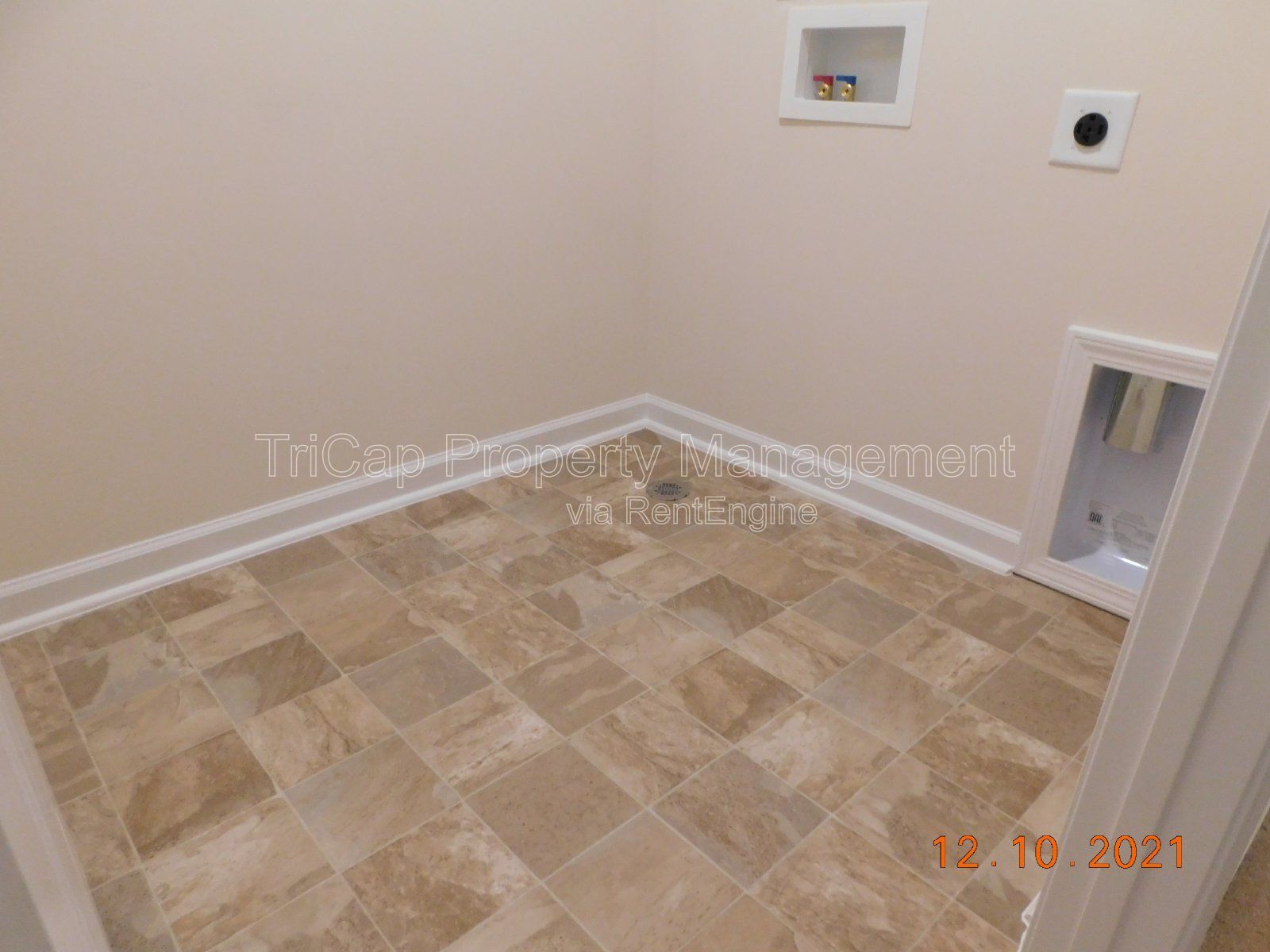Gallery Image 14